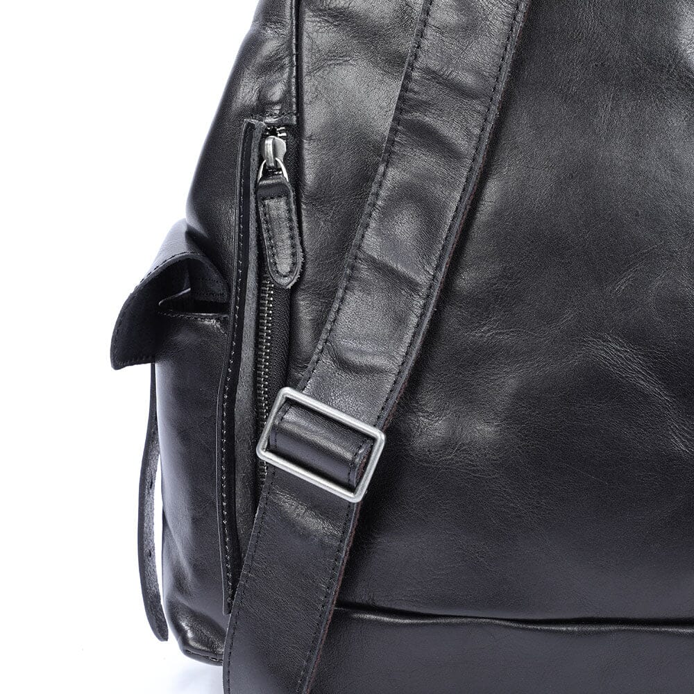 Robin | Small Black Leather Backpack